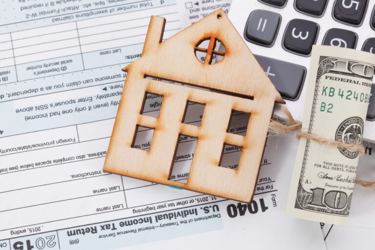 Selling A House In Foreclosure: What Homeowners Need To Know
